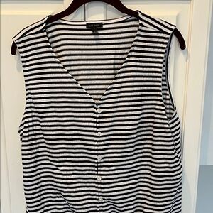 Talbots Large Sleeveless Top Large
